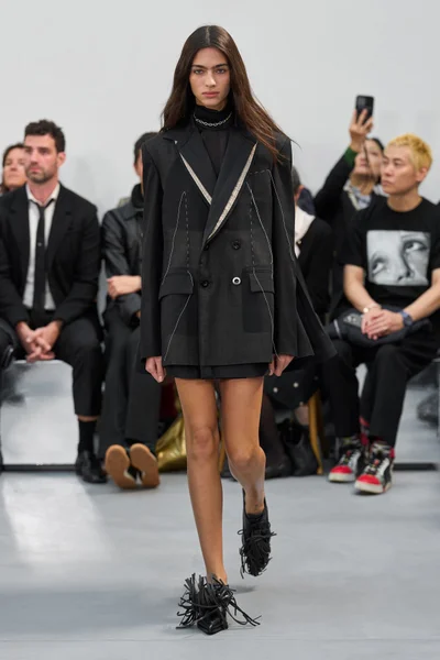 Look 38
